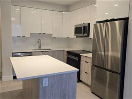 BRAND NEW - 1 bdrm & 1 Bath W/DEN - Pet Friendly