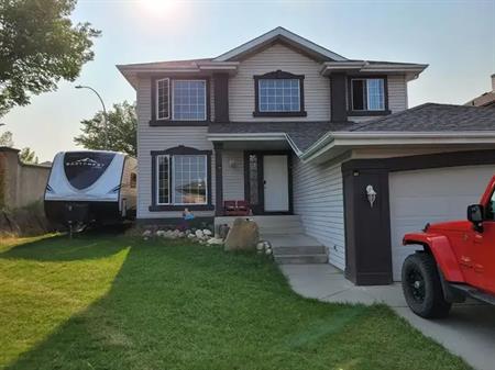 Beautiful 4 Bedroom + Den house in a quiet community for rent | 1 Valley Creek Road NW, Calgary