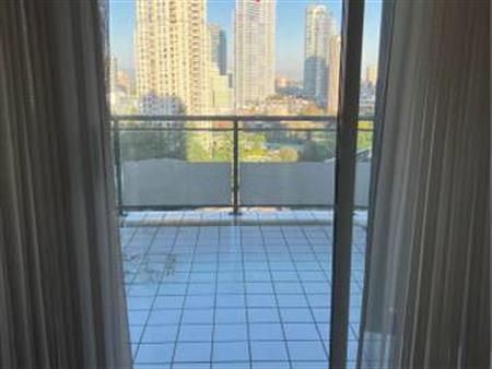 $3,300 / 2br - 1028ft2 - 2bed 2bath condo