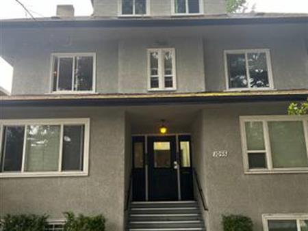 1 bed renovated suite in the centre of Vancouver