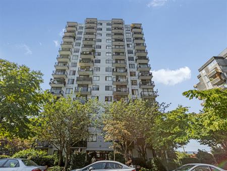 Beautiful 1 Bedroom  Condo In Vancouver! | 1146 Harwood Street, Vancouver