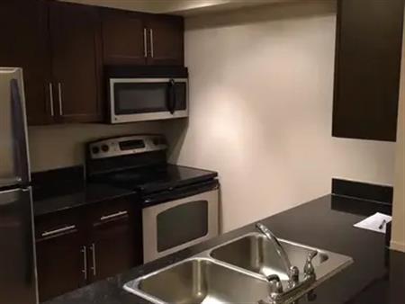 2 bed 2 bath 1 den | 7110 80 Ave NE, Calgary