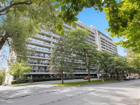 Champlain Towers | 200 Rideau Terrace, Ottawa