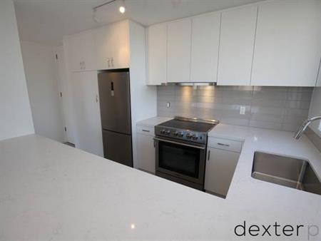 Kerrisdale | Spacious 2 bed 2 bath w/ insuite laundry @ David Craig