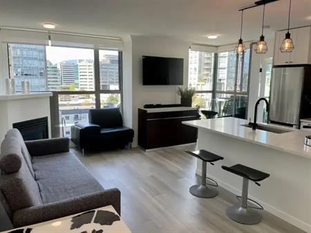 Vancouver Furnished Condo Rental in Yaletown. | 1201 - 928 Richards Street, Vancouver