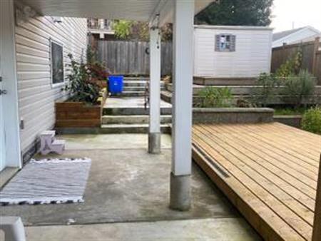 Decent 2 beds 2 baths in North Nanaimo