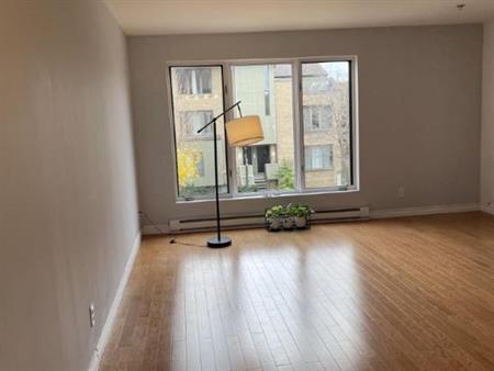 4 1/2 - Montréal (Cartierville) - $1 650 /mois