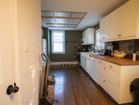 13 Brighton Ave | 13 Brighton Ave, St. Catharines