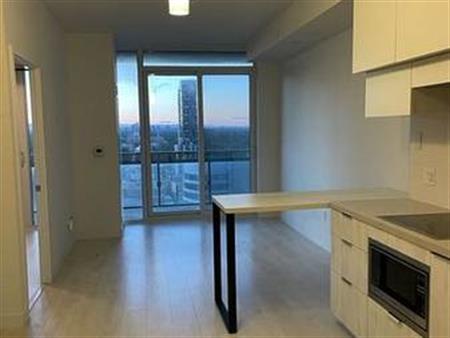 Yonge/Eglinton Spacious One Bedroom, Very Practical Layout