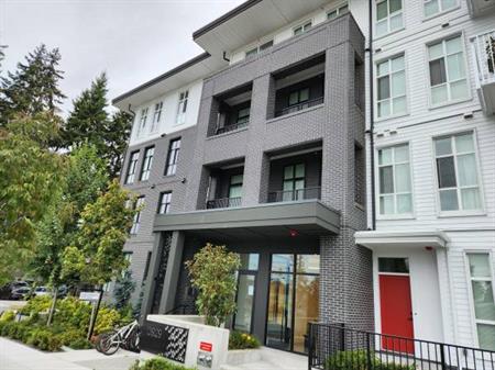 1 br Apartment for rent - surrey central