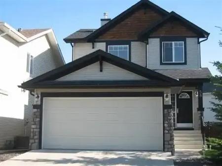 Lovely 3 Bed, 3.5 Bath House | 58 Cougarstone Circle SW, Calgary