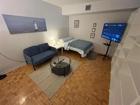 All-Inclusive, Fully Furnished Private Room in a Shared Unit | 5333 Rue Sherbrooke Est, Montreal