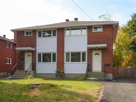 866 Maplewood Avenue - 2 | 866 Maplewood Avenue -, Ottawa