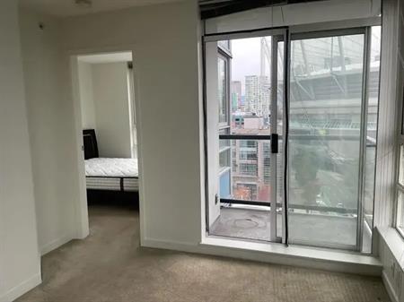 Cozy 2 bed in Yaletown | 1205 - 939 Expo Boulevard, Vancouver