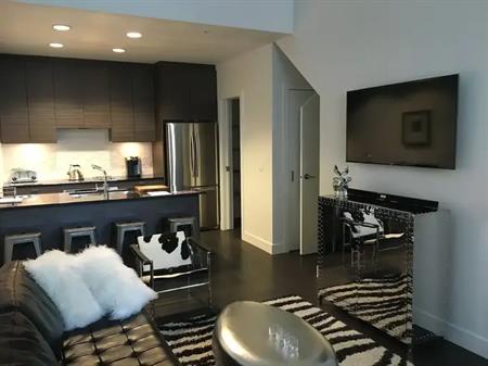 Luxury Furnished Condo at The Drake | 1500 7 St SW, Calgary