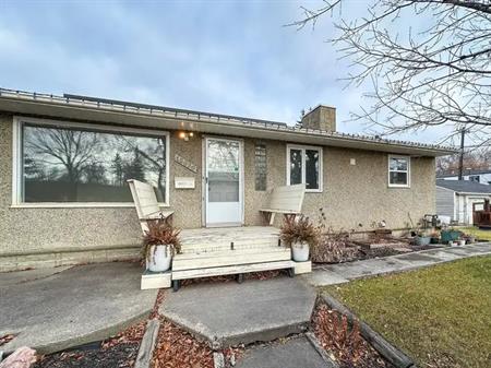 3 bedrooms, 2 Bathrooms single house in Inglewood | 13020 117 Avenue Northwest, Edmonton