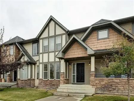 Beautiful Townhouse in Evergreen - Lots of Natural lighting! | 2504 Eversyde Avenue Southwest, Calgary