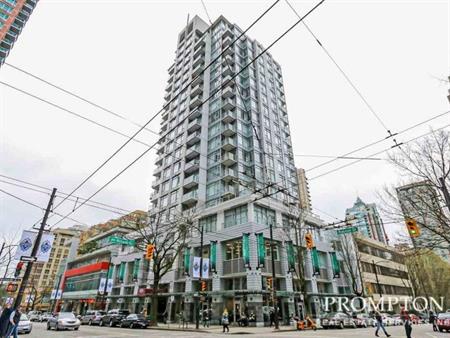 Robson on Richards | 480 Robson Street, Vancouver