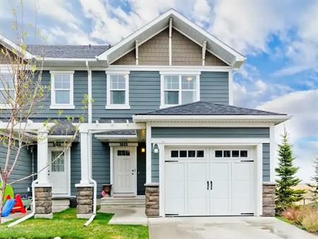 Amazing 3 Bedroom/3.5 Bath Corner Townhouse!!! | 1605 - 881 Sage Valley Boulevard Northwest, Calgary