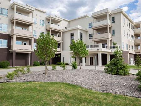 Silver Heights I | 350 Lodge Avenue, Winnipeg