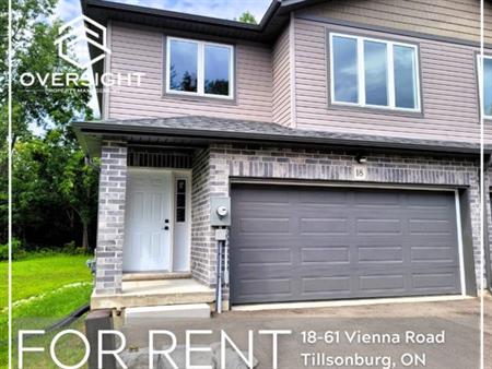 3-Bedroom Townhouse in Tillsonburg!! | 61 Vienna Road, Tillsonburg