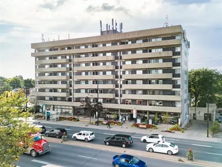 The Portneuf Apartments | 6465 East Sherbrooke street, Montreal