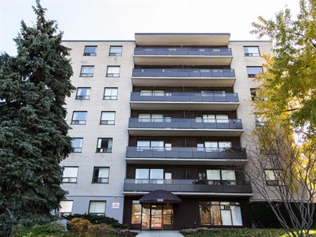 Apartment for rent at 2239 Eglinton Avenue East | 2239 Eglinton Avenue East, Toronto