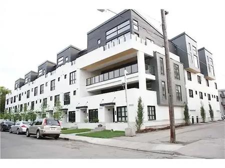 EXECUTIVE MOUNT ROYAL 1 BEDROOM CONDO - PET FRIENDLY | 1719 9a St SW, Calgary