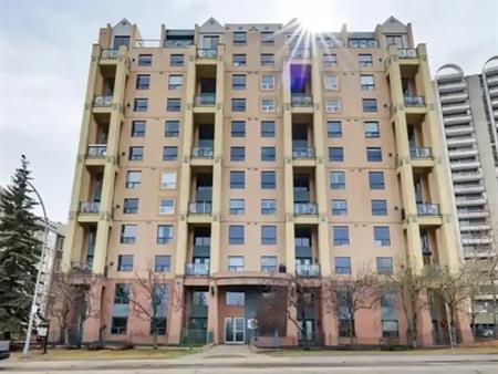 Stunning 2-Story Condo with Panoramic Views | 504 - 10855 Saskatchewan Drive Northwest, Edmonton