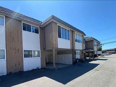 Spacious 3 bedroom townhome near Langley Center | 20669 Eastleigh Crescent, Langley