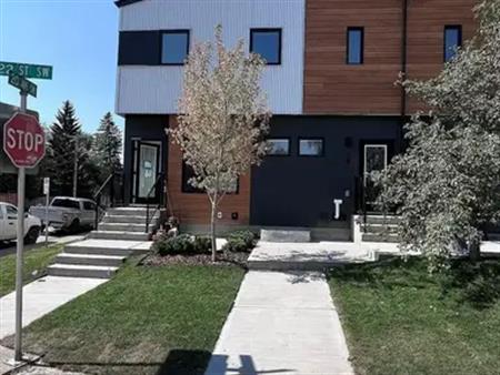 5430 - RK22 - 9B | 22 Street Southwest -, Calgary