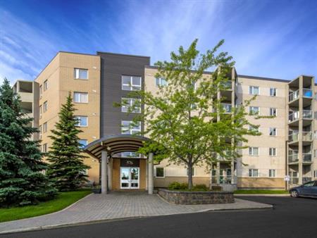 Meadowood Gardens | 576 St. Anne's Road, Winnipeg