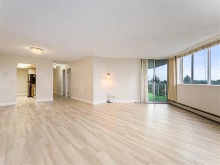 NORTH DELTA 1175sqft 2 beds 2 bathrooms