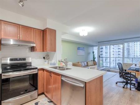 Charming 1-Bdrm Condo Suite at Yonge and Finch