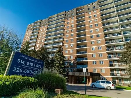 Springbank Village | 914, 916, 924 Wonderland Road South, London