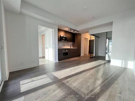 ENTERTAINMENT DISTRICT 2 BEDS 2 BATHS LUXURY CONDO