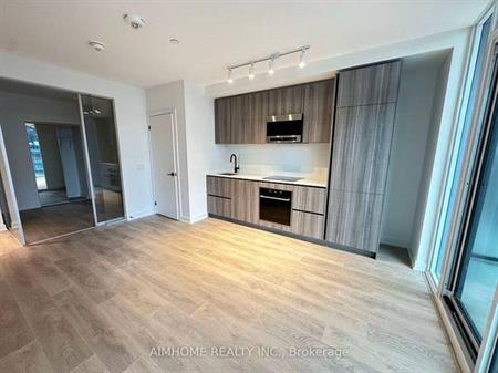 Yonge St/Eglinton Ave-Spacious New Sunny 1Bdrm 1Bath