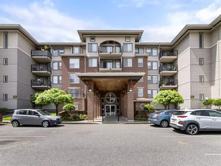 Welcome home to Broadway Maples! 1 Bed, 1 Bath suite available! | 9473 Broadway, Chilliwack