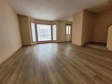 Cozy 4 Bedroom Single House in Evanston with Walkout Basement | Calgary