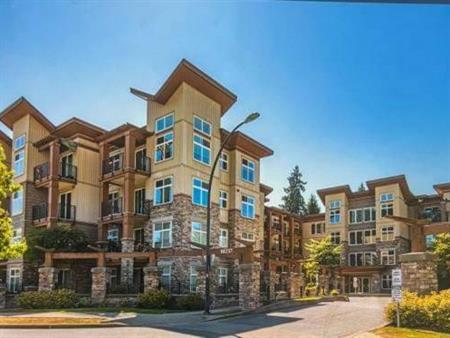 2 Bedroom Condo in the heart of Surrey