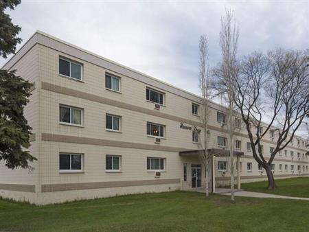 Hanover House Apartments (1000 Salter) | 1000 Salter Street, Winnipeg