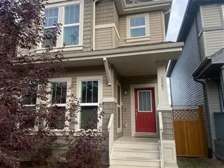 Bright 3 Bedroom 2.5 Bathroom House + Double Garage! Fenced Yard*Dogs Negotiable | 2587 Coughlan Road Southwest, Edmonton