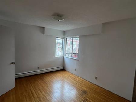 1 Bedroom 1 Bath Suite - $2200 Mount Pleasant