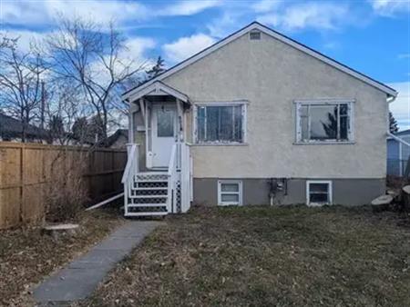 Cozy Home In Ogden | 8018 24 Street Southeast, Calgary