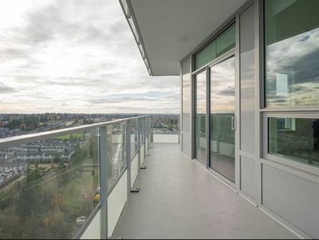 brand new high rise 1 bed plus den at latimer height