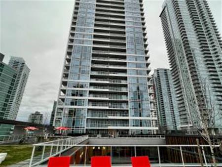 2 Bedroom w/Large Den (Home Off/Flex Space) Station Square (Metrotown)