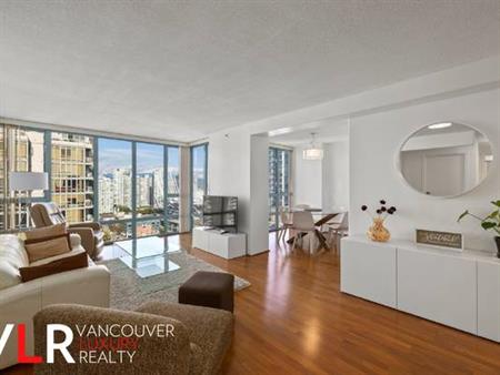 Furnished 2BR in Downtown @ 950 Cambie St