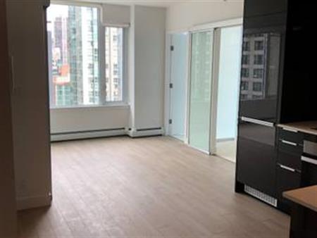 2 Bed, 1 Bath, semi furnished downtown Vancouver