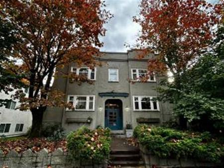 1 bed/1bath in Historic Granville Neighbourhood