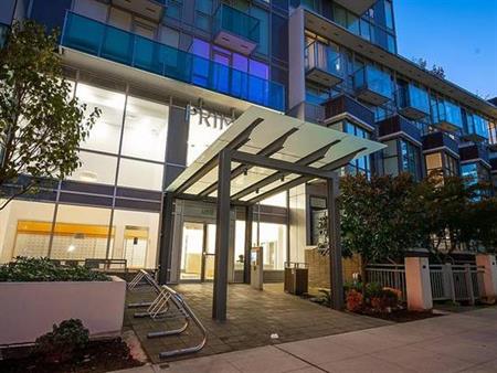 Surrey Central Prime Studio + 1 Bathroom next to SFU - Available Now